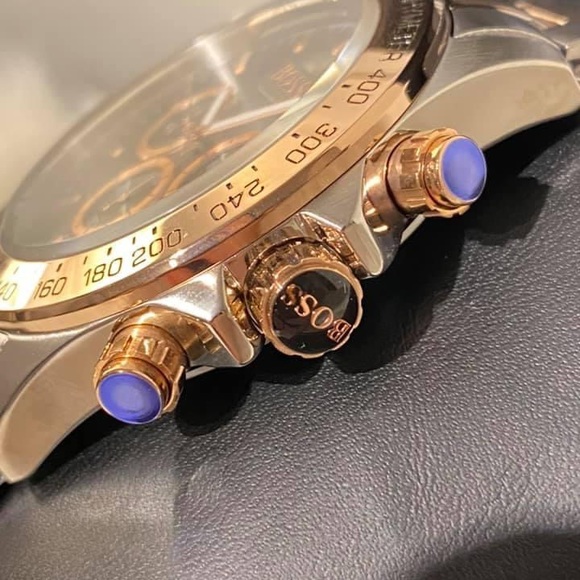 HB1513339 - Hugo Boss Men’s Ikon Two-Tone Chronograph Watch
Case Size: 46mm - Picture 9 of 9